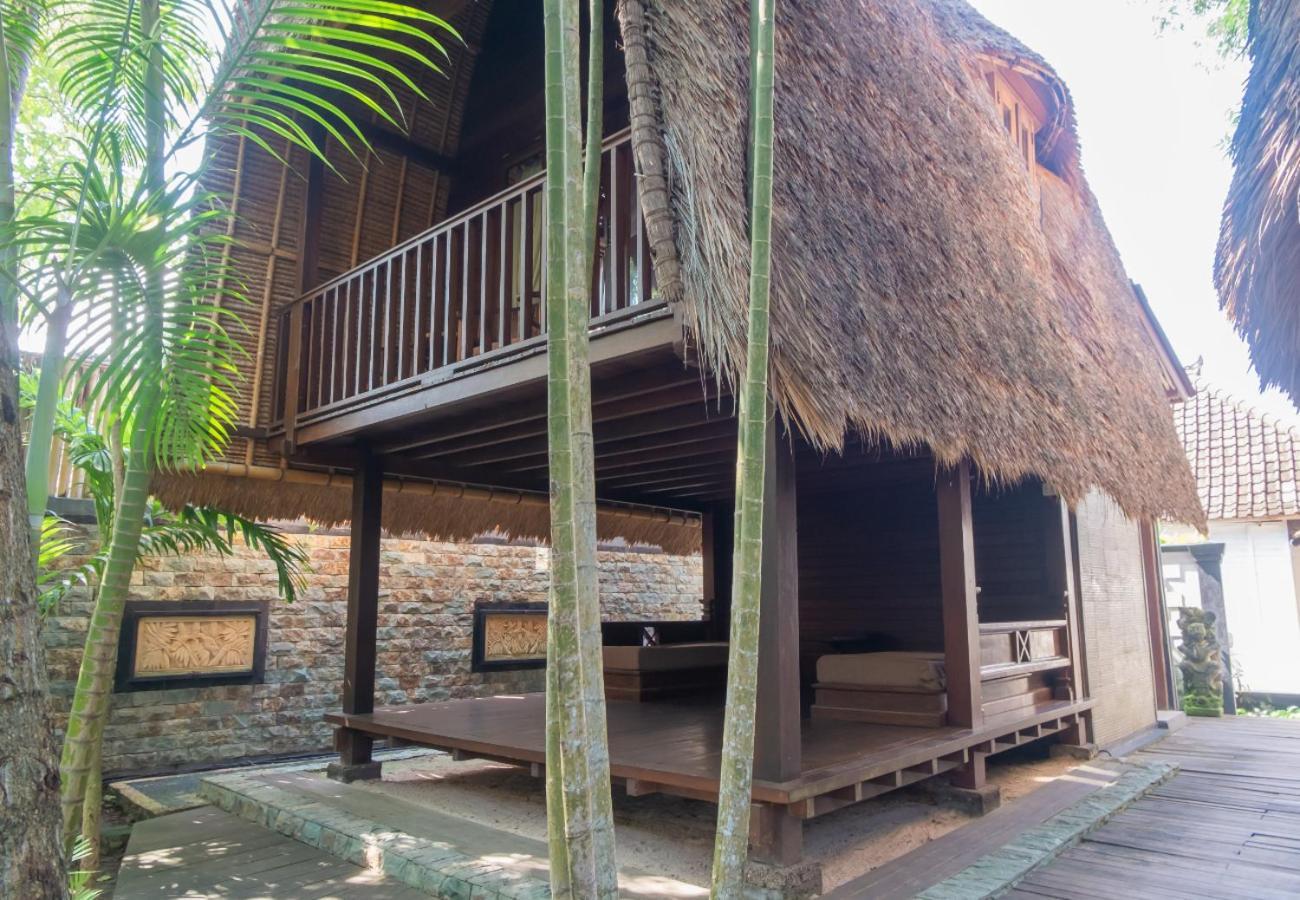 The Nichos Bungalows And Villas Nusa Lembongan Exterior foto