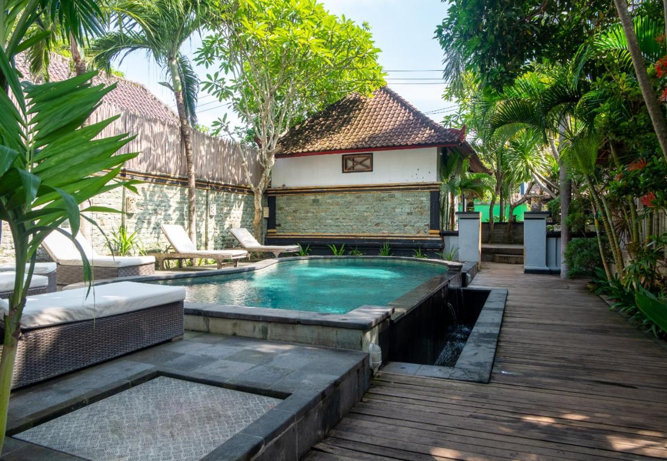 The Nichos Bungalows And Villas Nusa Lembongan Exterior foto