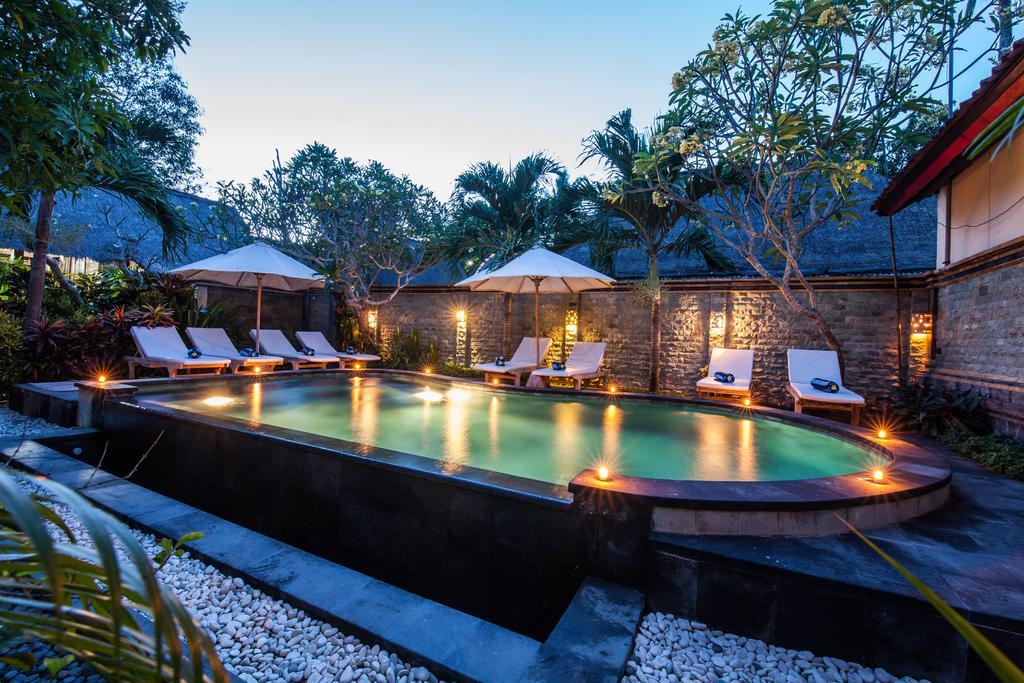 The Nichos Bungalows And Villas Nusa Lembongan Exterior foto
