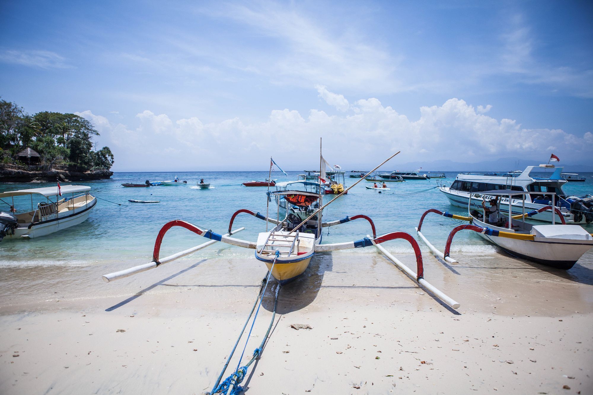 The Nichos Bungalows And Villas Nusa Lembongan Exterior foto