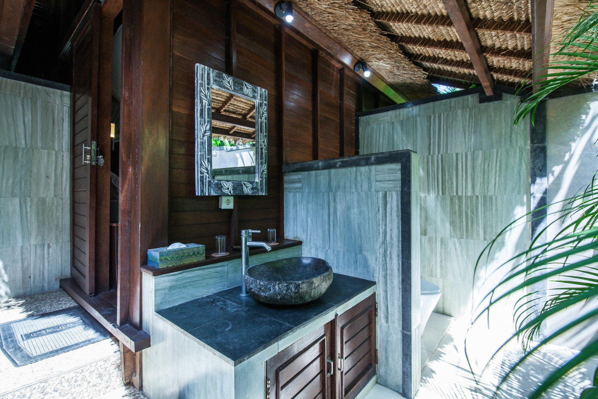The Nichos Bungalows And Villas Nusa Lembongan Exterior foto